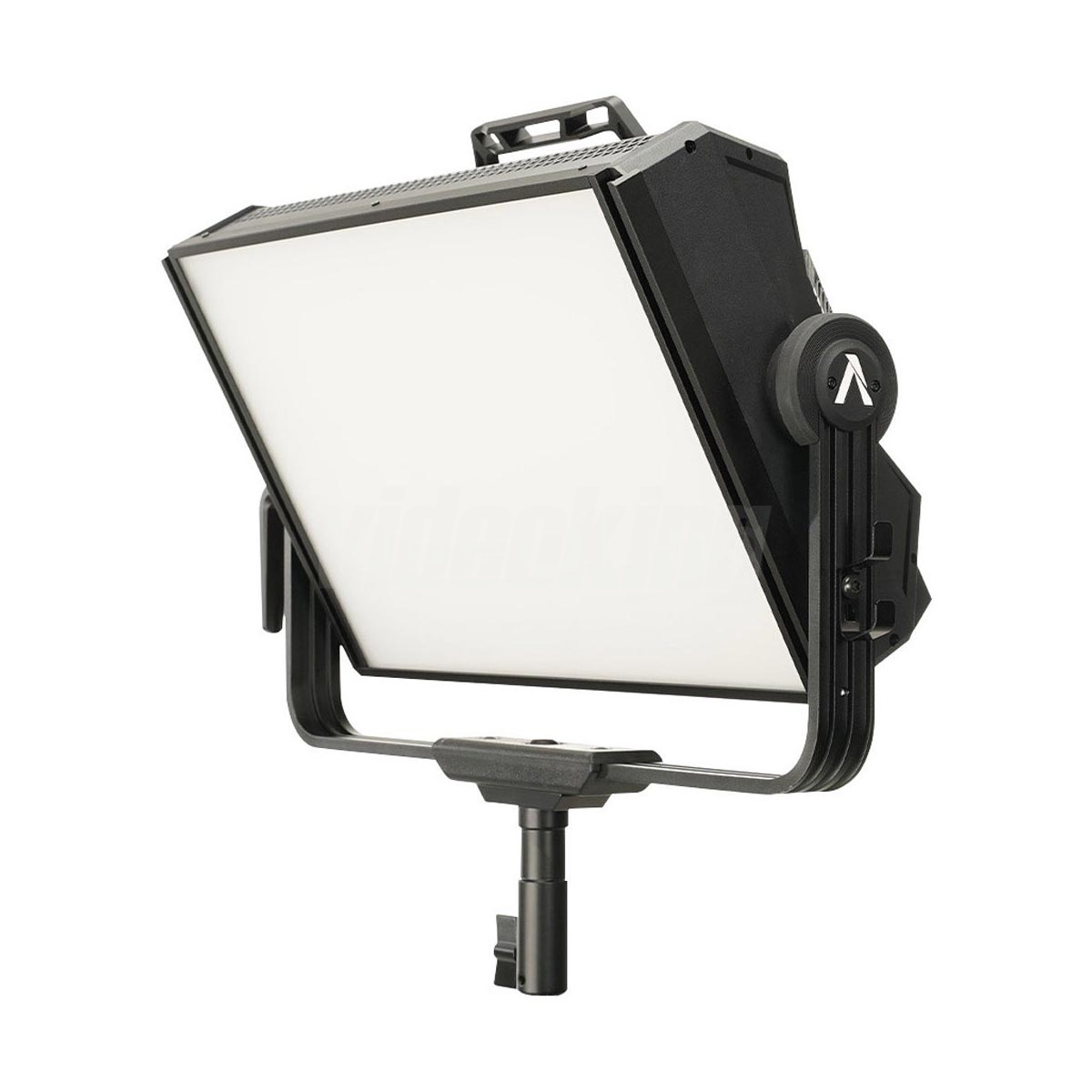 Aputure Nova P300C-2
