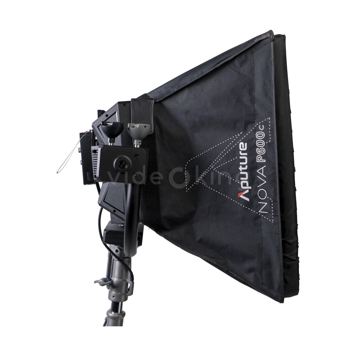 Aputure Softbox for P600c-2